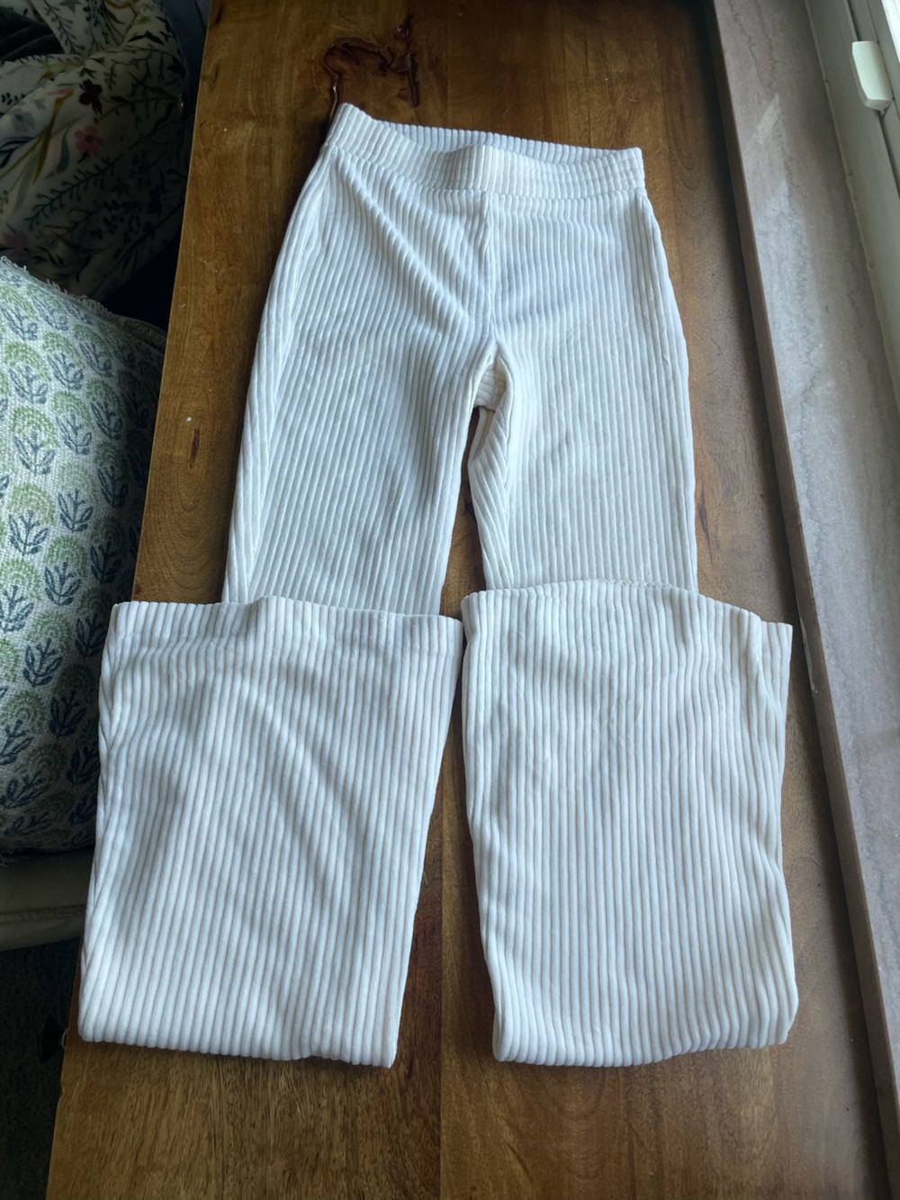 aerie cream Ribbed bell bottom flare legging Pants